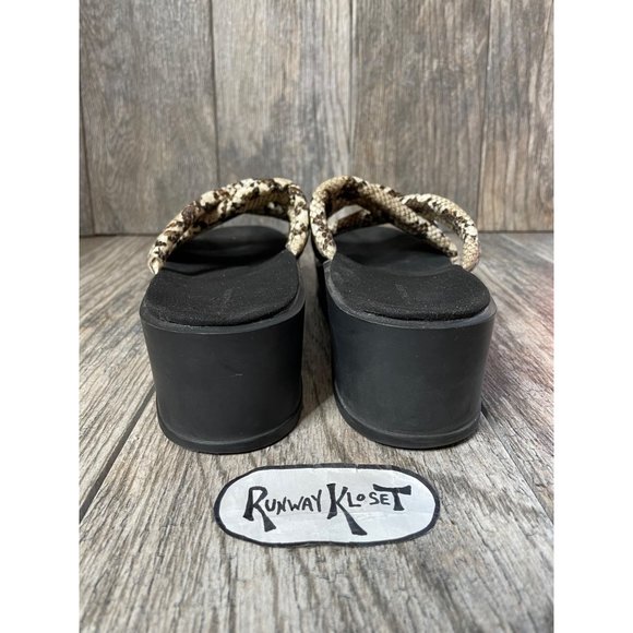 14TH & UNION REPTILE PRINT SLIP ON SLIDES SANDALS Women size 9 - Picture 5 of 10